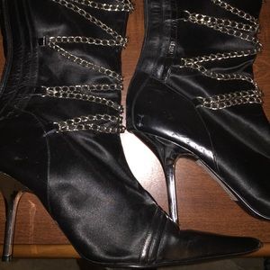 FLASH SALE!!  Hot boots!!
